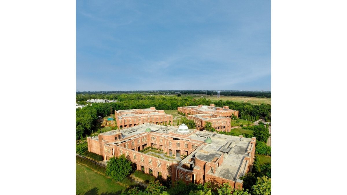 IIM Lucknow, TimesPro invite applications for the 10th intake of the Chief Strategy Officers Programme -PNN